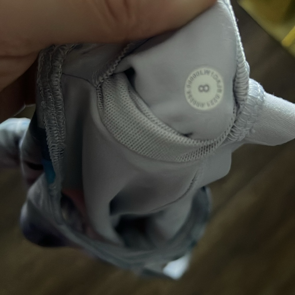 lululemon athletica Teal, Gray and White Floral Tank - Picture 5 of 5